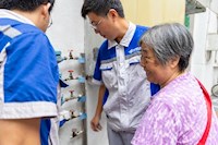 水務科技賦能社區治理，為獨居老人安裝智能水表，精準呵護老人安全